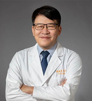 婦產科藍國忠院長